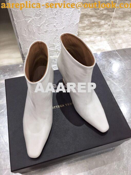 Replica Bottega Veneta BV Almond Boots 608840 in Lambskin White 4