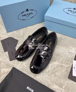 Replica Prada Patent Leather Loafers 1D262M Black 2