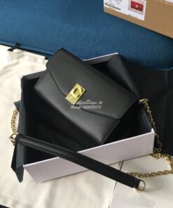 Replica Celine C Wallet On Chain in Smooth Calfskin 10B903 Black