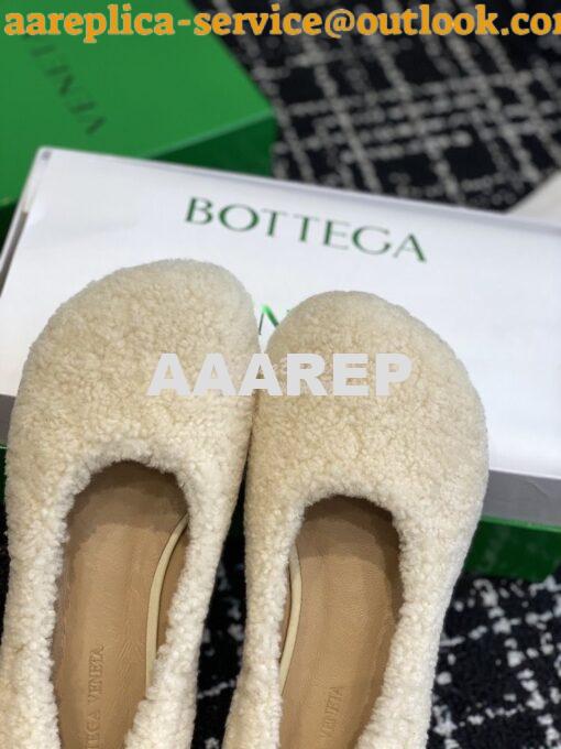 Replica Bottega Veneta BV Atomic Ballerina Flat in Shearling 740729V 14