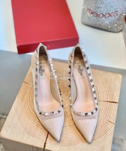 Replica Valentino Rockstud Lace Pump 85mm Nude 2