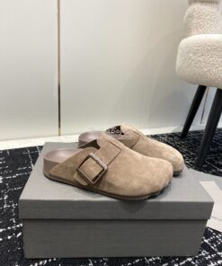 Replica Balenciaga Men Female Sunday Mule 761712 2