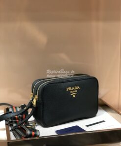 Replica Prada Calf Leather Shoulder Camera Bag 1bh082 Black