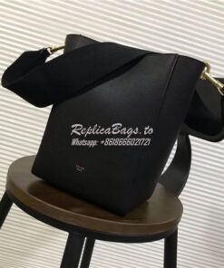 Replica  Celine Small Seau Sangle bag in black soft grained calfskin 2