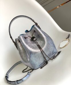 Replica Bvlgari Serpenti Forever Bucket Bag in Crystal Blue Metallic K