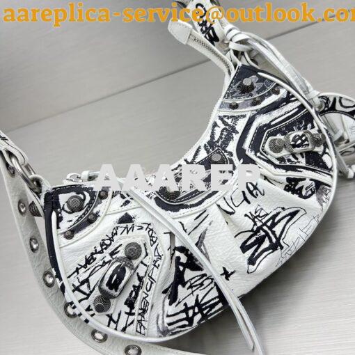 Replica Balenciaga Le Cagole XS Shoulder Bag White And Black Graffiti 5