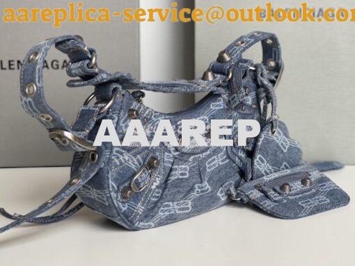 Replica Balenciaga Le Cagole XS S Shoulder Bag Bb Monogram Bleached De 3