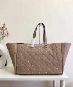 Replica Valentino Garavani Large Quilted Boomstud Top-handle Bag Rose 2