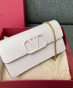 Replica Valentino VLogo Signature Grainy Calfskin Wallet With Chain 5W