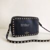 Replica Valentino Garavani Rockstud Crossbody bag in Grainy Calfskin N 10