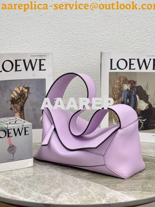 Replica Loewe Puzzle Hobo Bag In Nappa Calfskin A510J67 Light Mauve 3