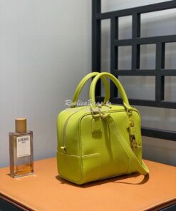 Replica Loewe Amazona 19 Square Bag in Nappa Calfskin A039N10 Lime 2