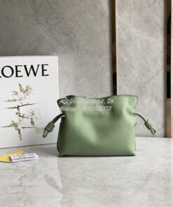 Replica Loewe Flamenco Clutch In Nappa Calfskin A411FC1 Avocado Green