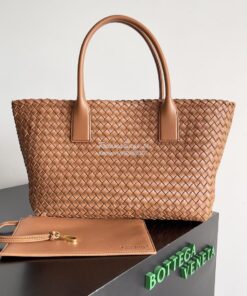 Replica Bottega Veneta BV Medium Cabat Intreccio Lambskin 608810 Wood