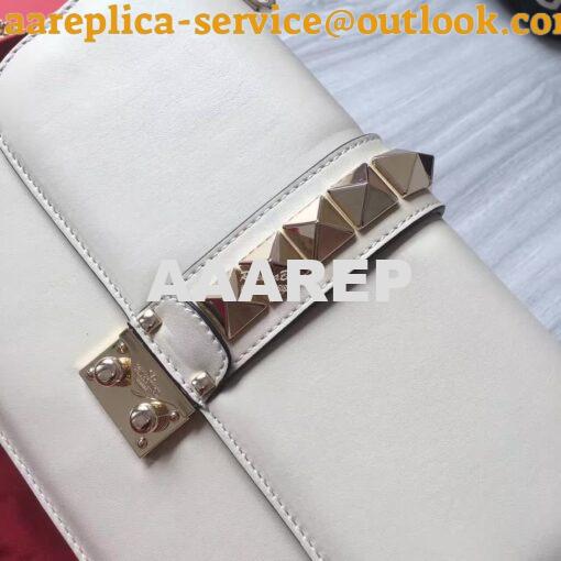 Replica Valentino Garavani Chain Cross Body Bag White 8