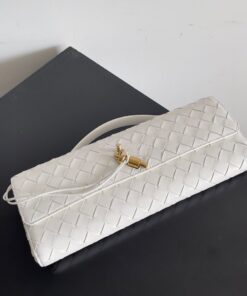 Replica Bottega Veneta BV Long Clutch Andiamo With Handle Intrecciato 2