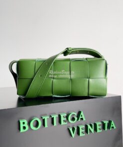 Replica Bottega Veneta BV Small Brick Cassette Calfskin 729251 Parakee 2