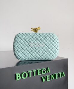 Replica Bottega Veneta BV Knot Minaudière clutch soft padded Intreccio