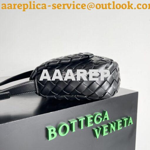 Replica Bottega Veneta BV Small Cobble Messenger Intrecciato Nappa lea 2