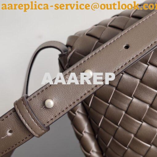 Replica Bottega Veneta BV Small Cobble Messenger Intrecciato Nappa lea 4