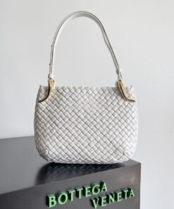 Replica Bottega Veneta BV Small Clicker Shoulder Bag in Chalk Padded I