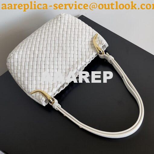 Replica Bottega Veneta BV Small Clicker Shoulder Bag in Chalk Padded I 3