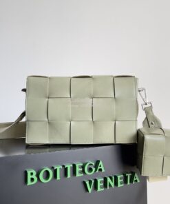 Replica Bottega Veneta BV Cassette With Versatile Strap Lambskin 74177