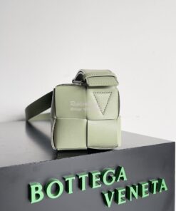 Replica Bottega Veneta BV Small Brick Cassette Calfskin 729251 Travert 2