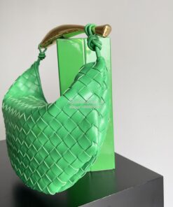 Replica Bottega Veneta BV Classic Sardine in Lambskin 716082 Grass 2