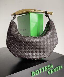 Replica Bottega Veneta BV Classic Sardine in Lambskin 716082 Fondant