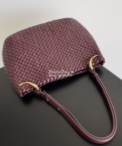 Replica Bottega Veneta BV Medium Clicker Shoulder Bag in Barolo Padded 2