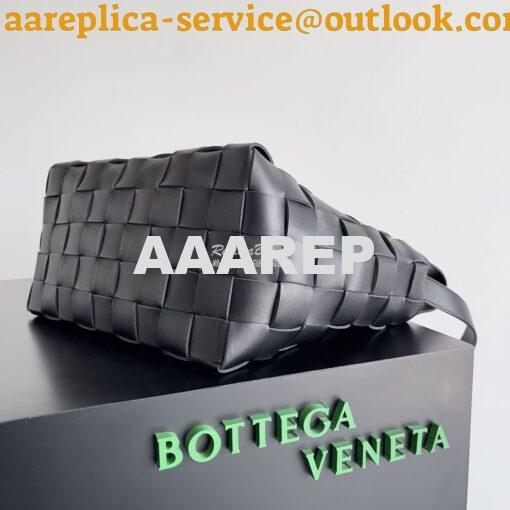 Replica Bottega Veneta BV Cassette Bowling Intrecciato black Leather B 2