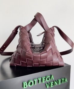 Replica Bottega Veneta BV Cassette Bowling Intrecciato Barolo Leather