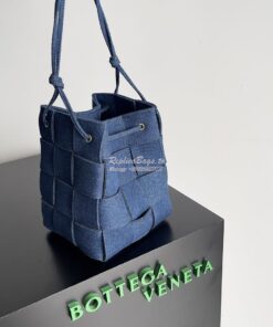 Replica Bottega Veneta BV Blue Small Cassette Denim Cross-Body Bucket 2