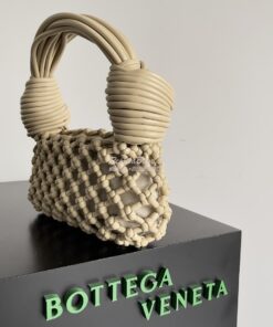 Replica Bottega Veneta BV Double Knot Top Handle Bag 717151 beige 2