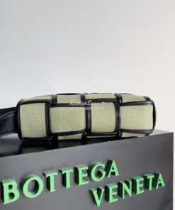 Replica Bottega Veneta BV Cassette Phone Pouch 742996 crocodile green 2