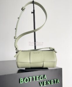 Replica Bottega Veneta BV Small Canette 741561 olive green