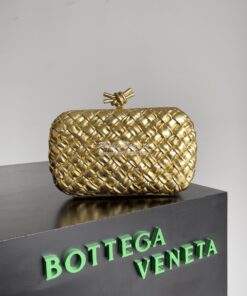 Replica Bottega Veneta BV Knot Foulard intreccio leather minaudiere 71