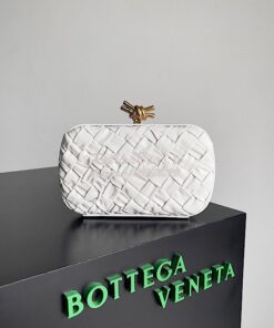 Replica Bottega Veneta BV Knot Foulard intreccio leather minaudiere 71