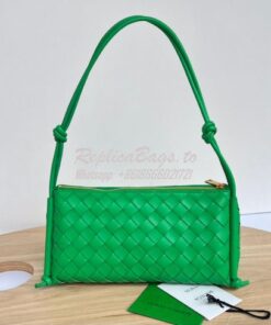 Replica Bottega Veneta BV Pouch On Strap 701025 Parakeet 2