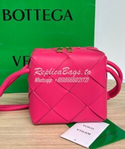 Replica Bottega Veneta BV Mini Cassette Camera Bag 701915 Cranberry