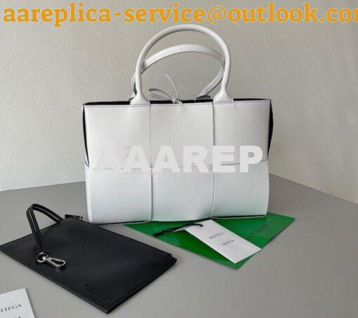 Replica Bottega Veneta BV Arco Tote Small / Medium Intrecciato Lambski