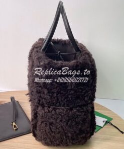 Replica Bottega Veneta BV Arco Tote Small Intreccio Shearling Tote Bag 2