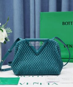 Replica Bottega Veneta BV Point Losange Quilted Leather Top Handle Bag