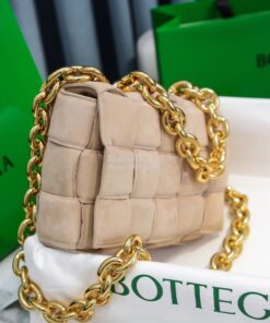 Replica  Bottega Veneta BV The Chain Cassette 631421 in Suede Cashmere 2