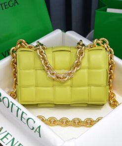 Replica  Bottega Veneta BV The Chain Cassette 631421 Seagrass