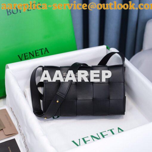 Replica Bottega Veneta BV Cassette Bag in Maxi Intreccio Bag 578004 Bl