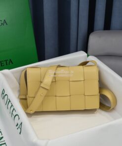 Replica Bottega Veneta BV Cassette Bag in Maxi Intreccio Bag 578004 To