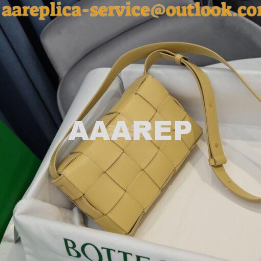 Replica Bottega Veneta BV Cassette Bag in Maxi Intreccio Bag 578004 To 2