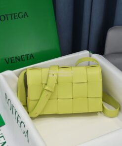 Replica Bottega Veneta BV Cassette Bag in Maxi Intreccio Bag 578004 Se